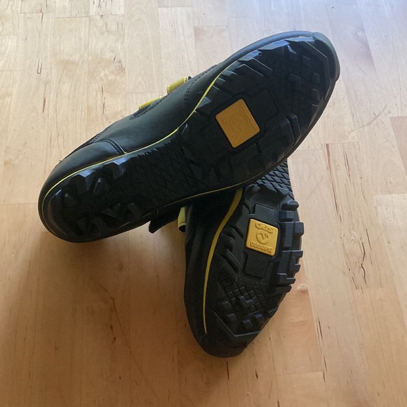 SHIMANO clip on bike shoes Size 44 - Picture 2 of 4